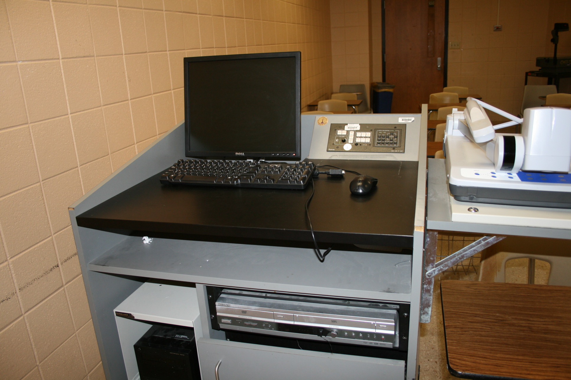 An image of Tureaud 101 taken from the front of the classroom