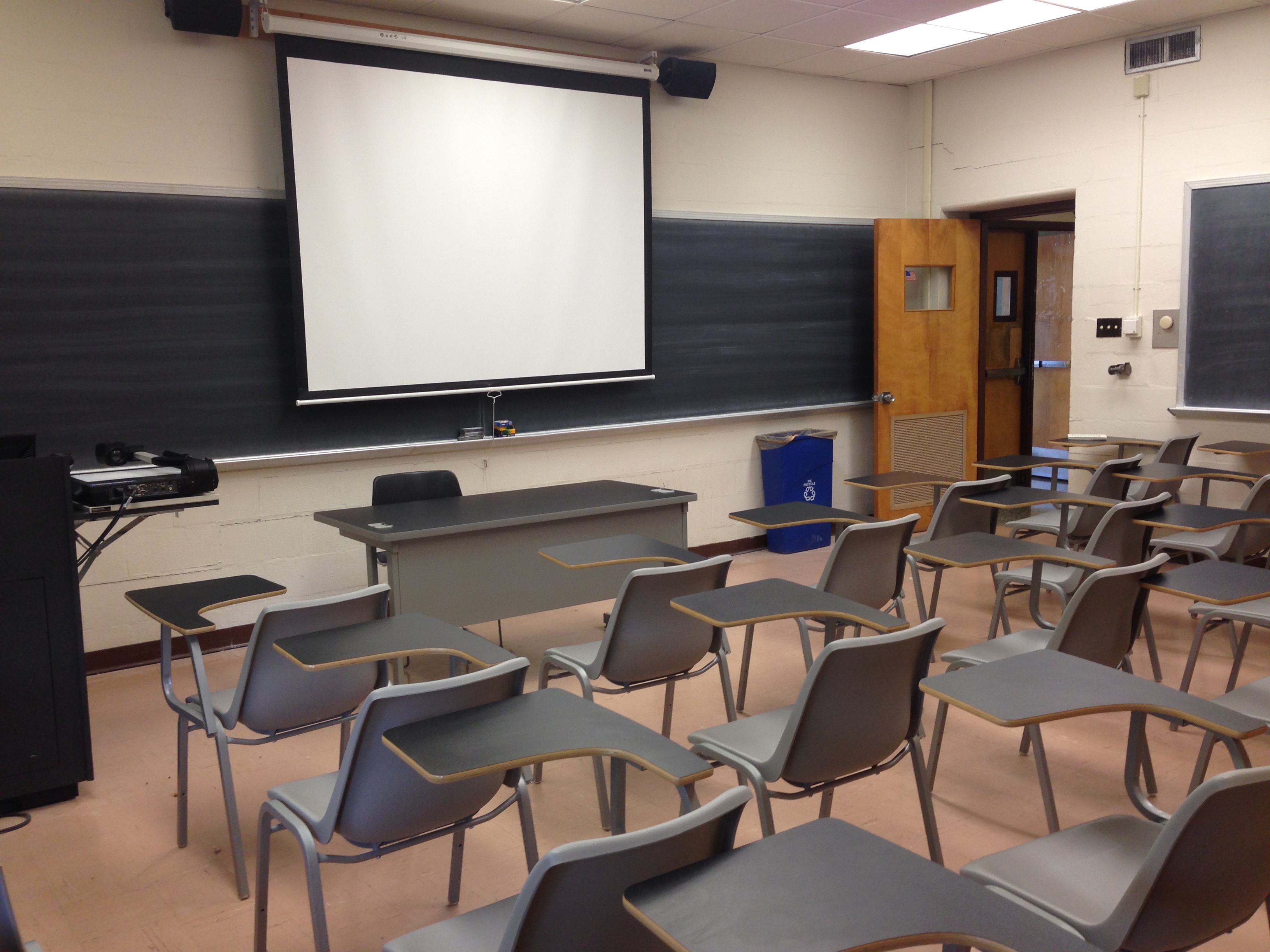 Electrical Engineering 149 from the back of the classroom